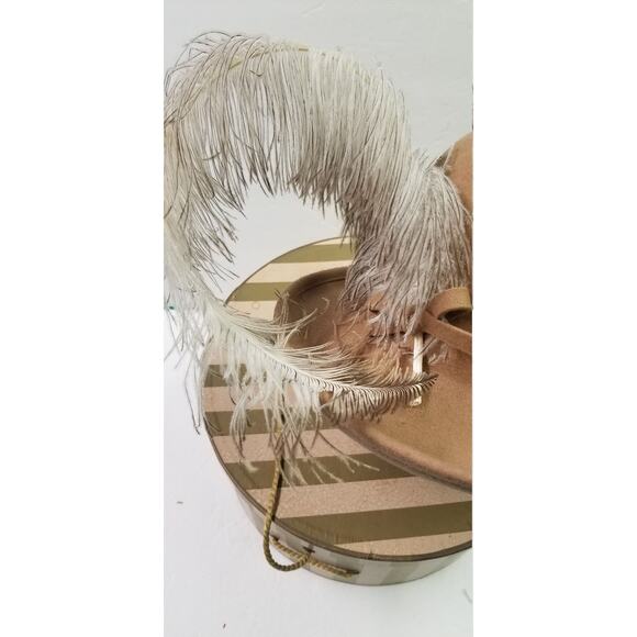 Vintage Ladies Hat Wool Felt Ostrich Feather  Doeskin George Bollman Co & Box - Picture 8 of 8